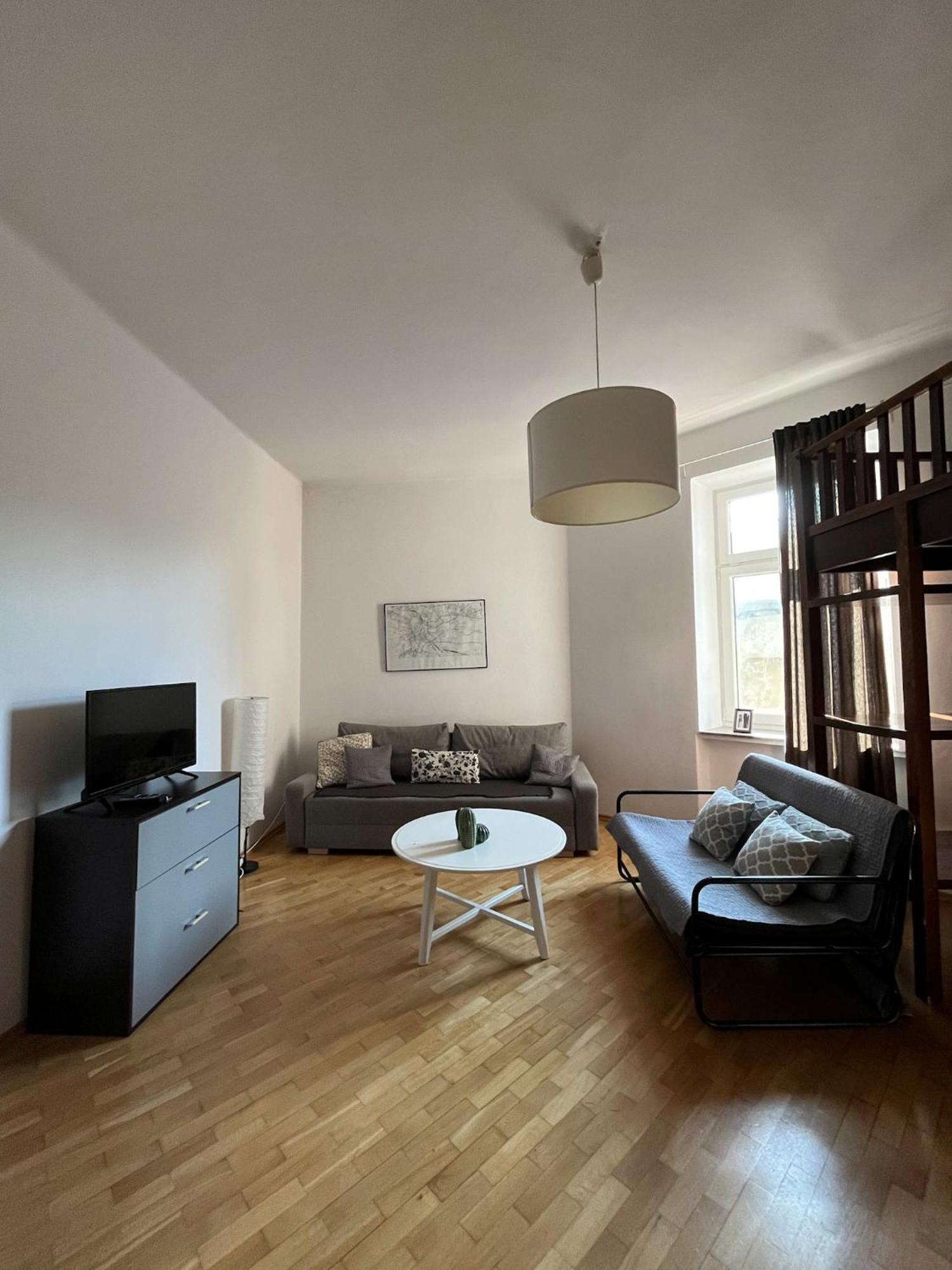 Downtown Apartment B Cracovie Extérieur photo